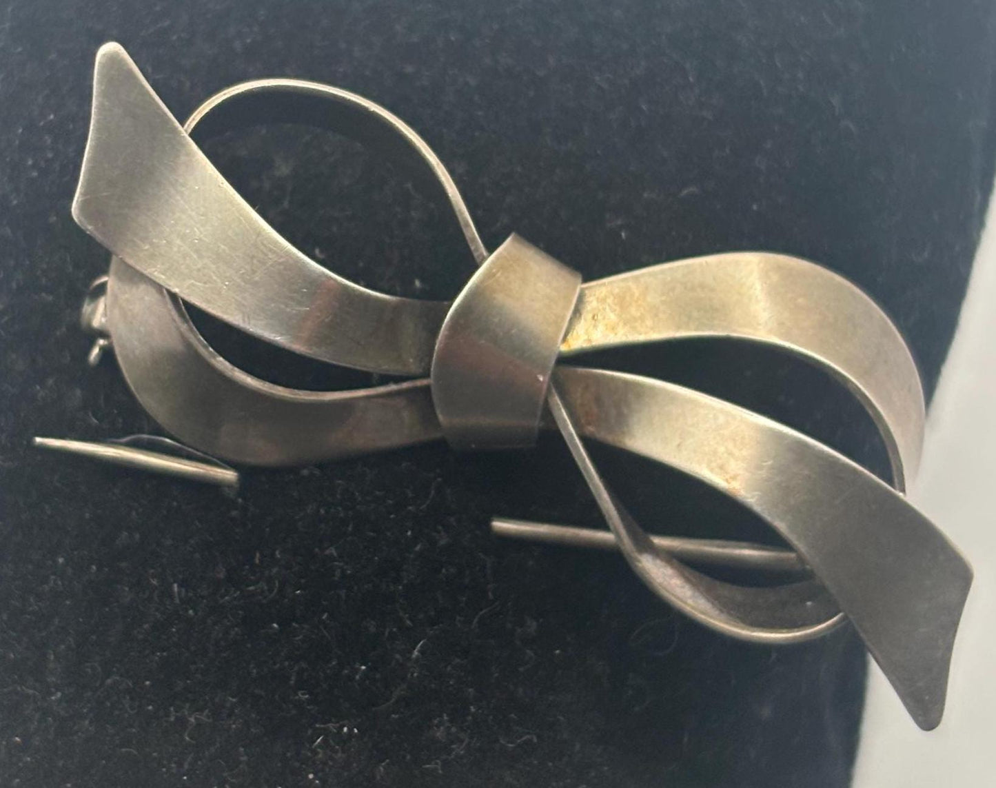 Sterling Silver Bow Brooch, Tied Ribbow Bow Pin, Lover Antiques and Vintage