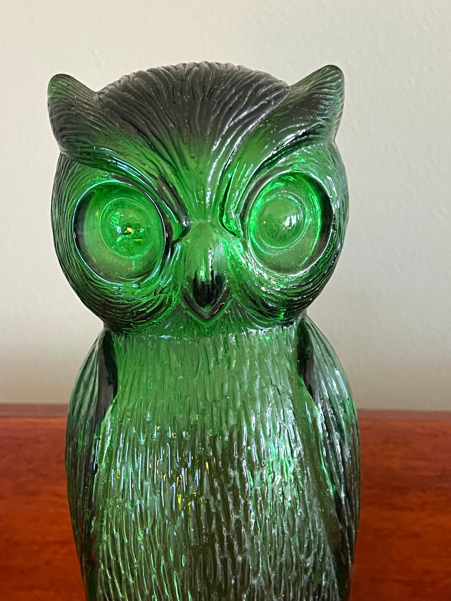 Vintage Emerald Green Owl Lamp: Tall Figurine with Open Bottom