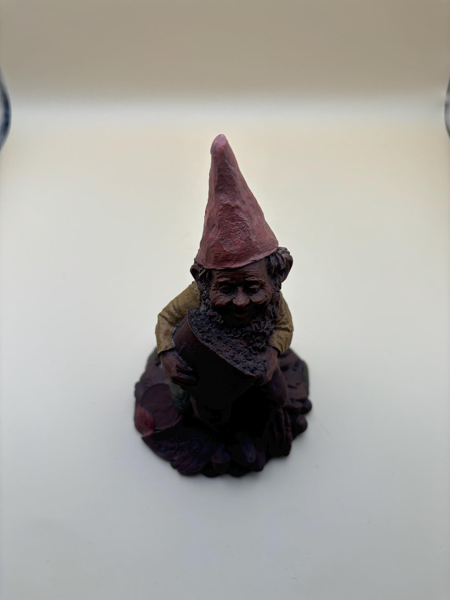 Vintage Gnome Newt with Book by Tom Clark Cairn Artists Mom Too Edition #85 Retired Lover Antiques and Vintage