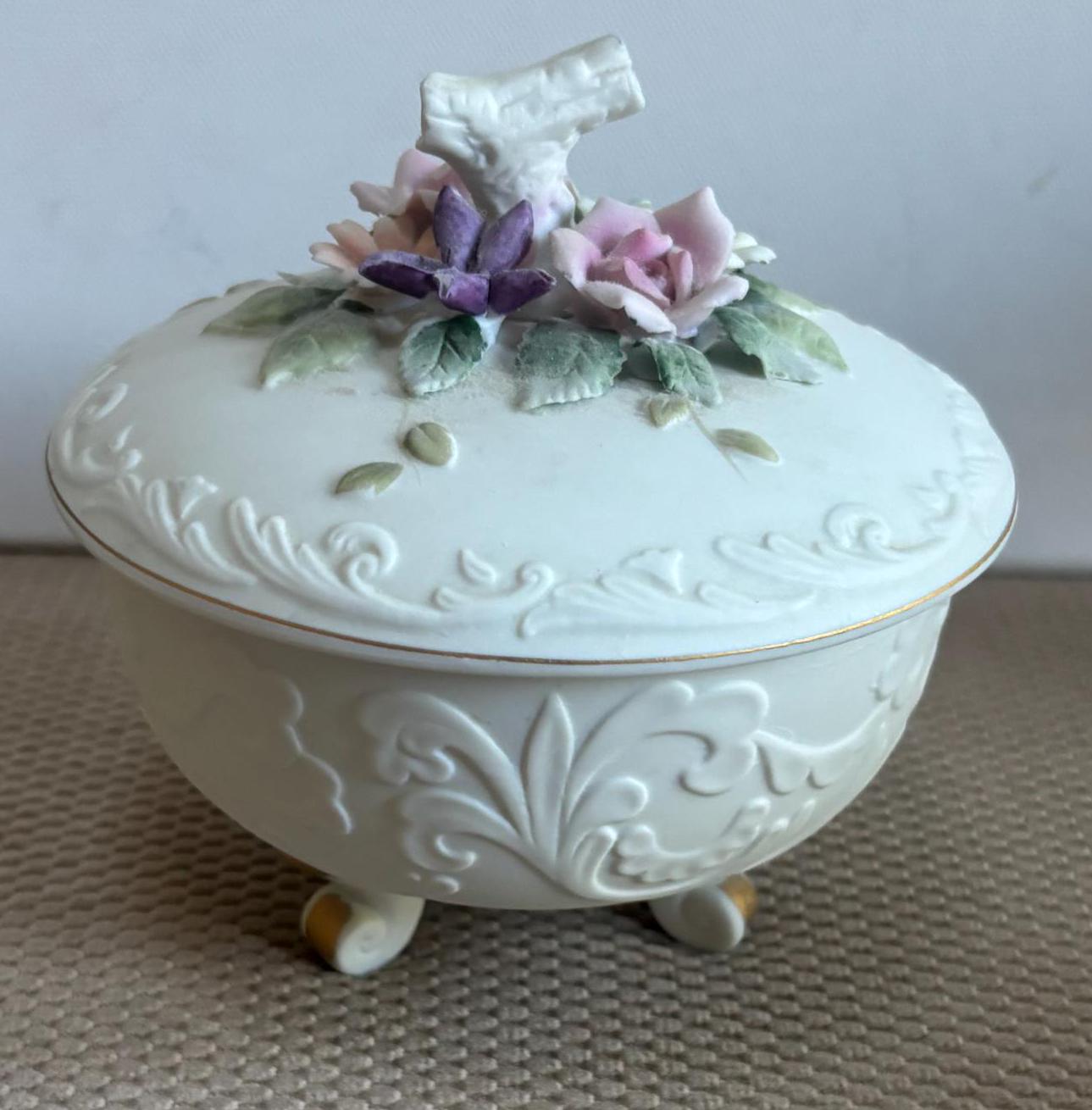 Vintage Lefton Roses and Flowers Hand Painted Porcelain Trinket Box Capodimonte Style Japanese KW3781 Lover Antiques and Vintage