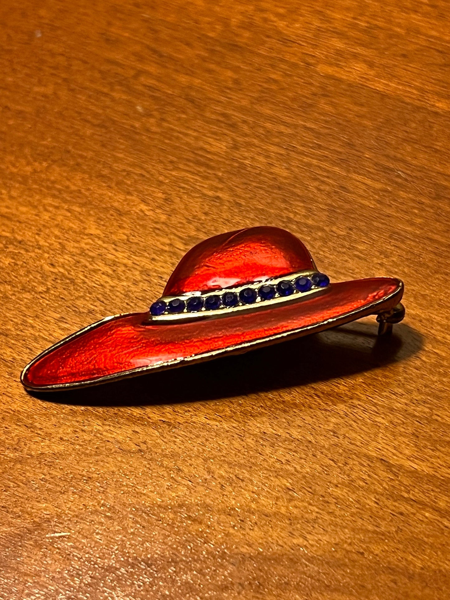 Vintage Red Hat Enamel brooch pin jewelry Mid Century Modern 18k gold plating Art Deco Carmen Santiago