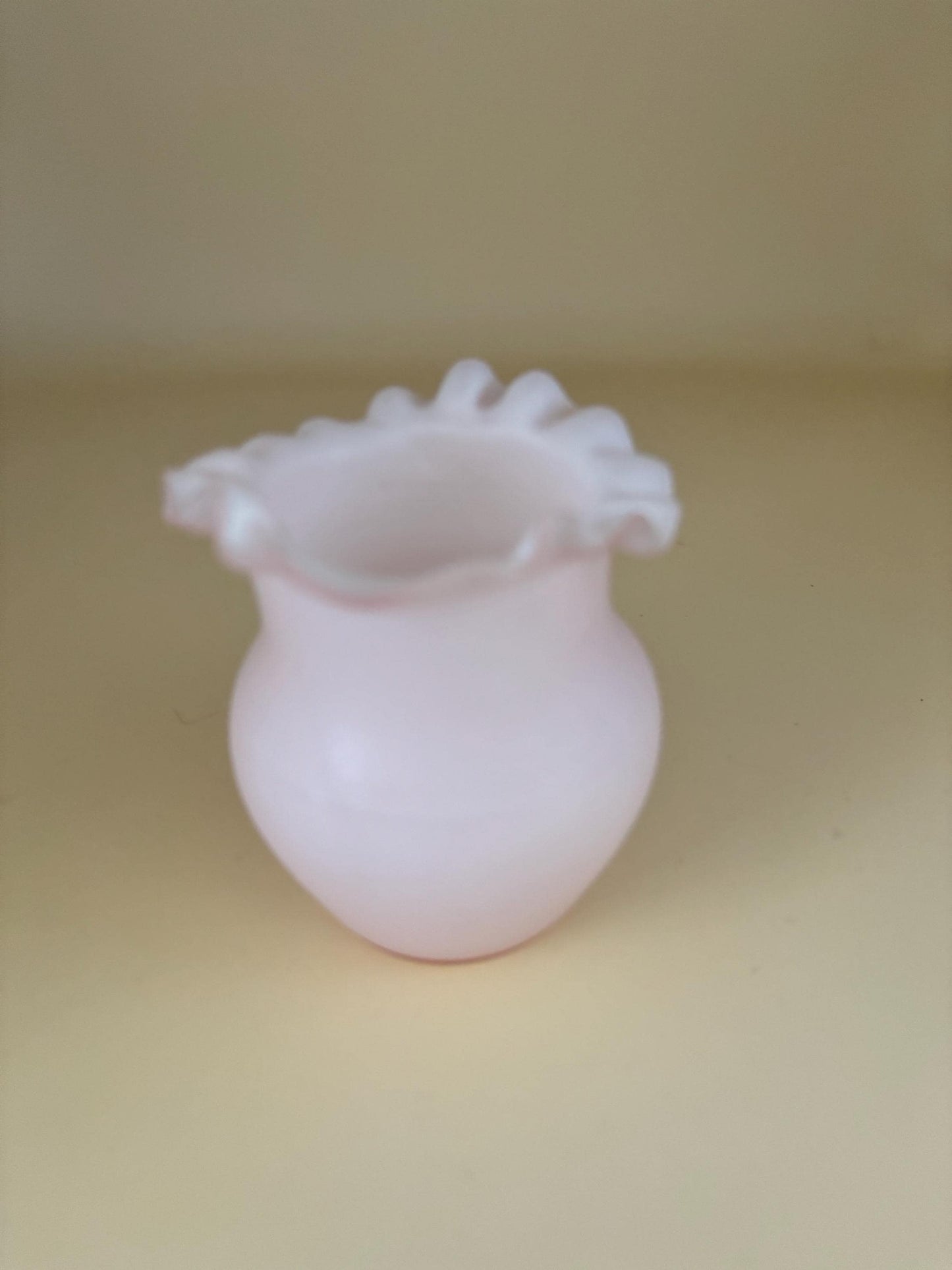 Antique Hobbs Brockunier & Co. Pink Glass Ruffled Vase, Gift for Her, Collectible Art Deco Decor