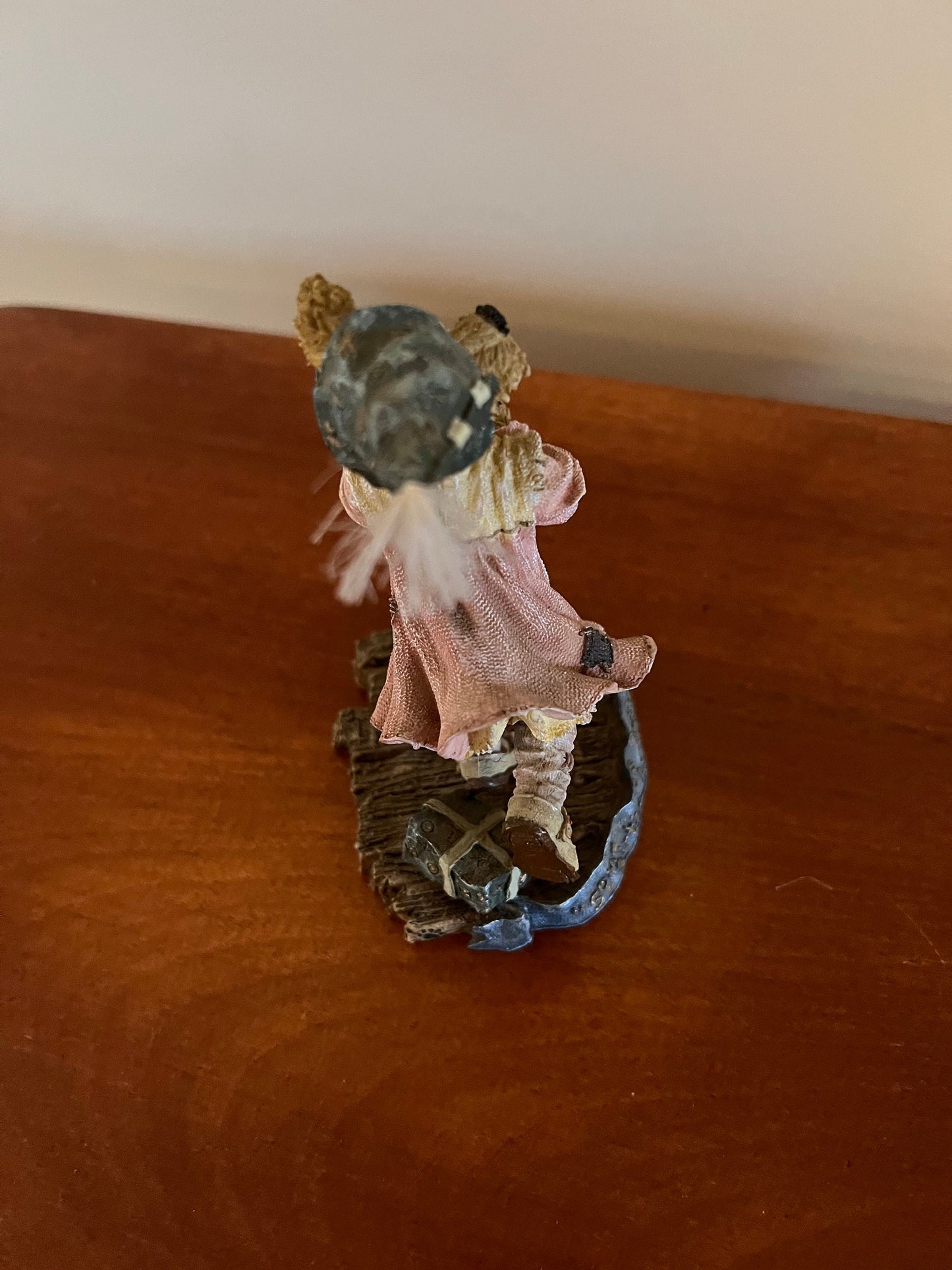 Boyds Bears & Friends Katie B. Howold Not Tellin’ No. 228362 The Bearstone Collection