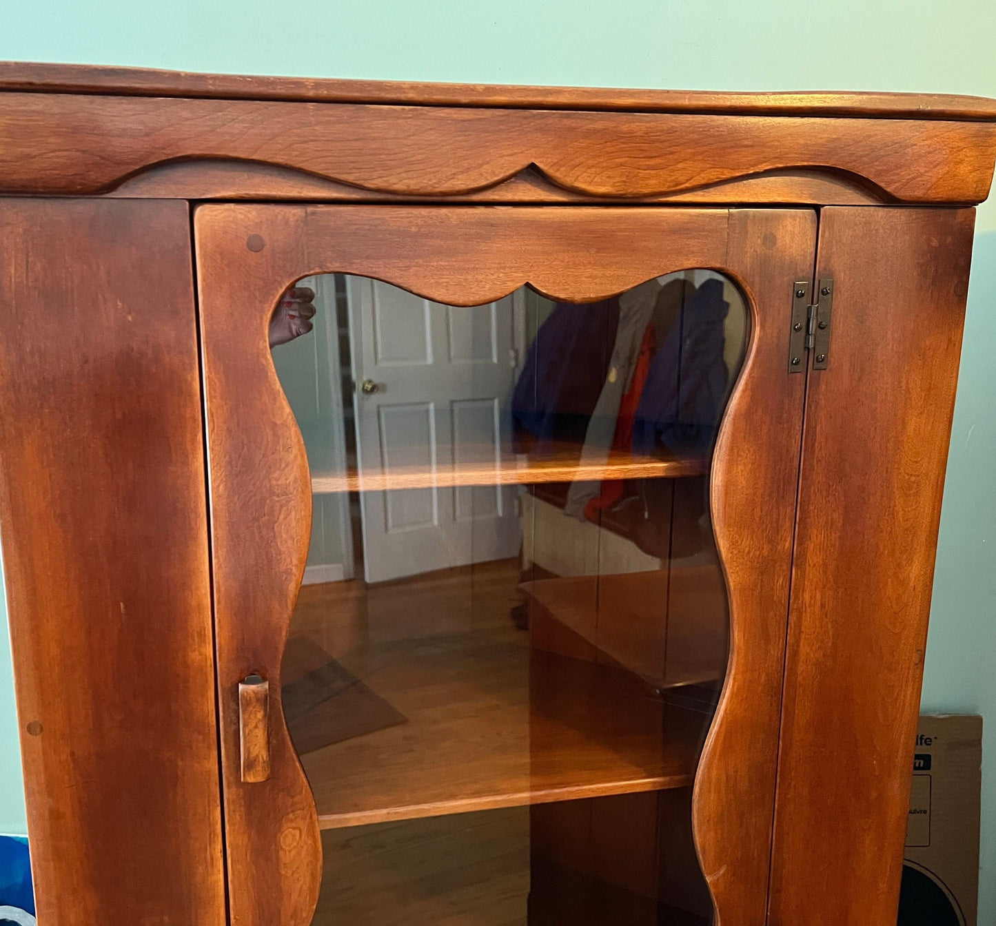 Cushman Colonial Creations Provincetown Corner Cupboard No. 6025 Modern Creations by Herman de Vries Lover Antiques and Vintage