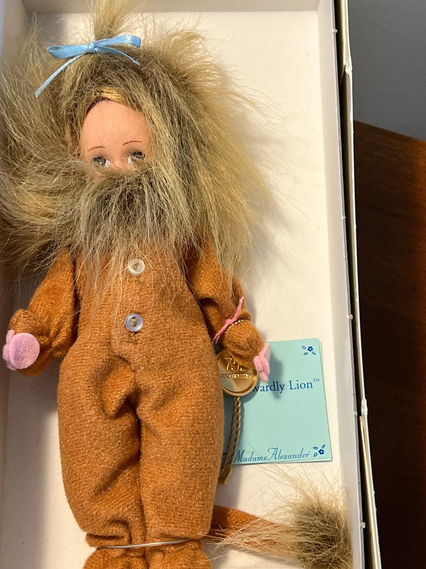 Vintage Madame Alexander Cowardly Lion No. 13220 8” doll from The Wizard of Oz Coward Lions Dolls