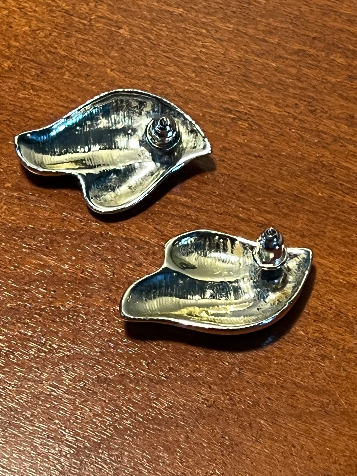 Vintage cool swirl sterling silver stud earrings with post backs for pierced ears Lover Antiques and Vintage