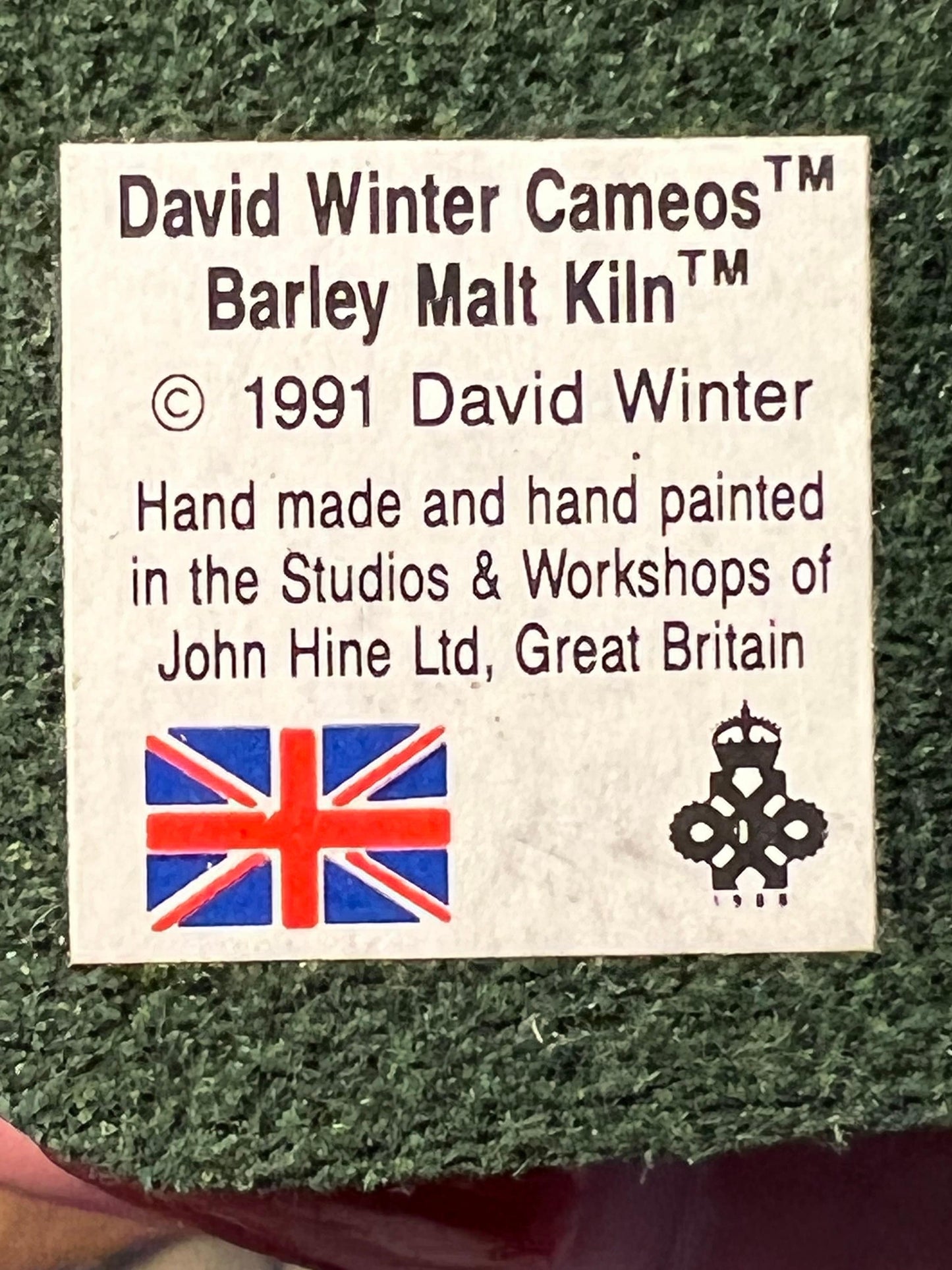 Vintage David Winter handmade hand painted by John Hine, LTD Great Britain set of 4 Shirehall Kent Cottage The Chapel Barley Malt Kiln