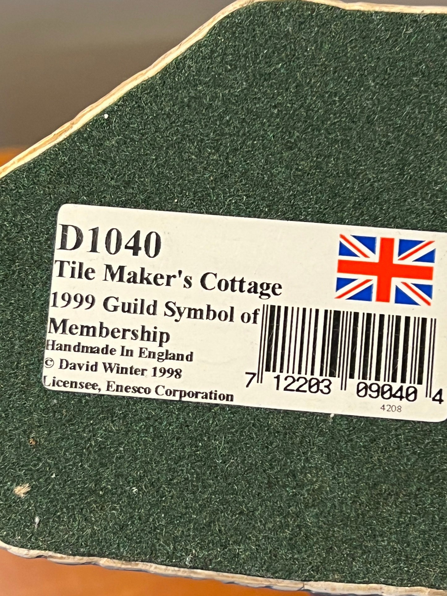 Tile Maker’s Cottage by David Winter Cottages handmade England hand painted by John Hine, LTD Great Britain 1999 Lover Antiques and Vintage