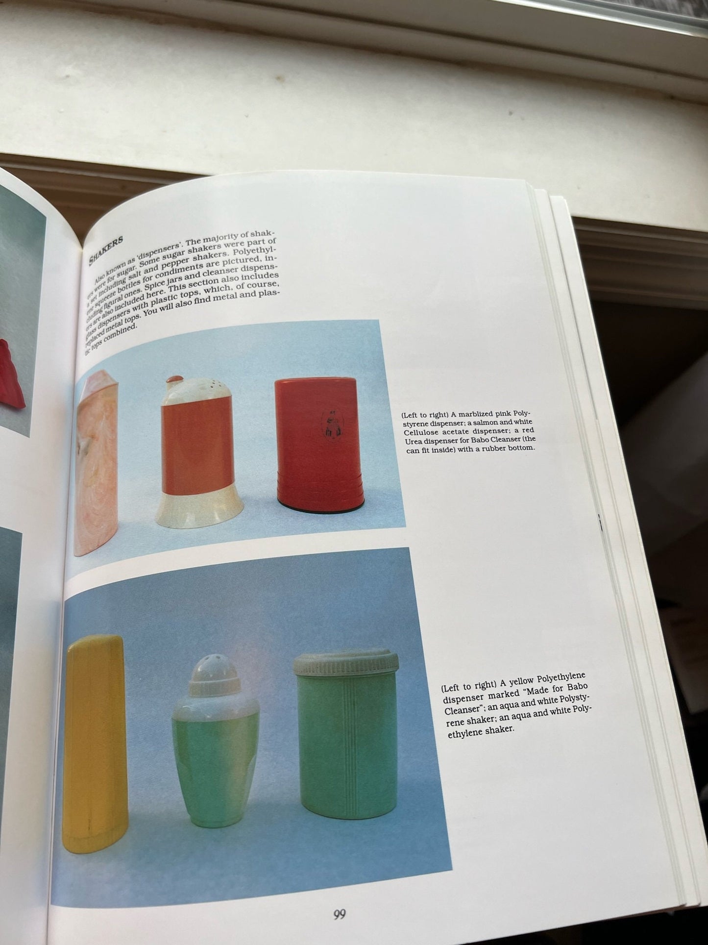 Collectible Plastic Kitchenware and Dinnerware 1935-1965 by Michael J. Goldberg Lover Antiques and Vintage