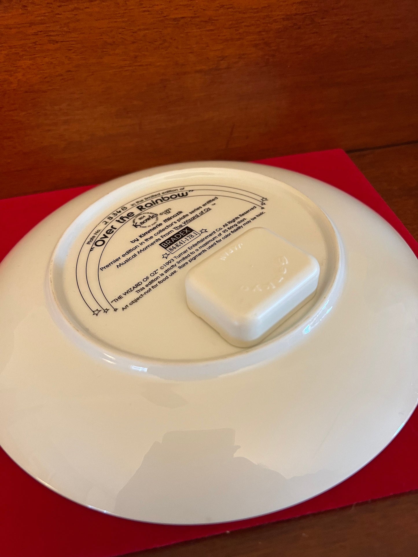 Vintage Wizard of Oz Singing Plate, Plate No 2836B, Over the Rainbow Limited Edition Plate, Dorothy Glenda the Good Witch, Lover Antiques