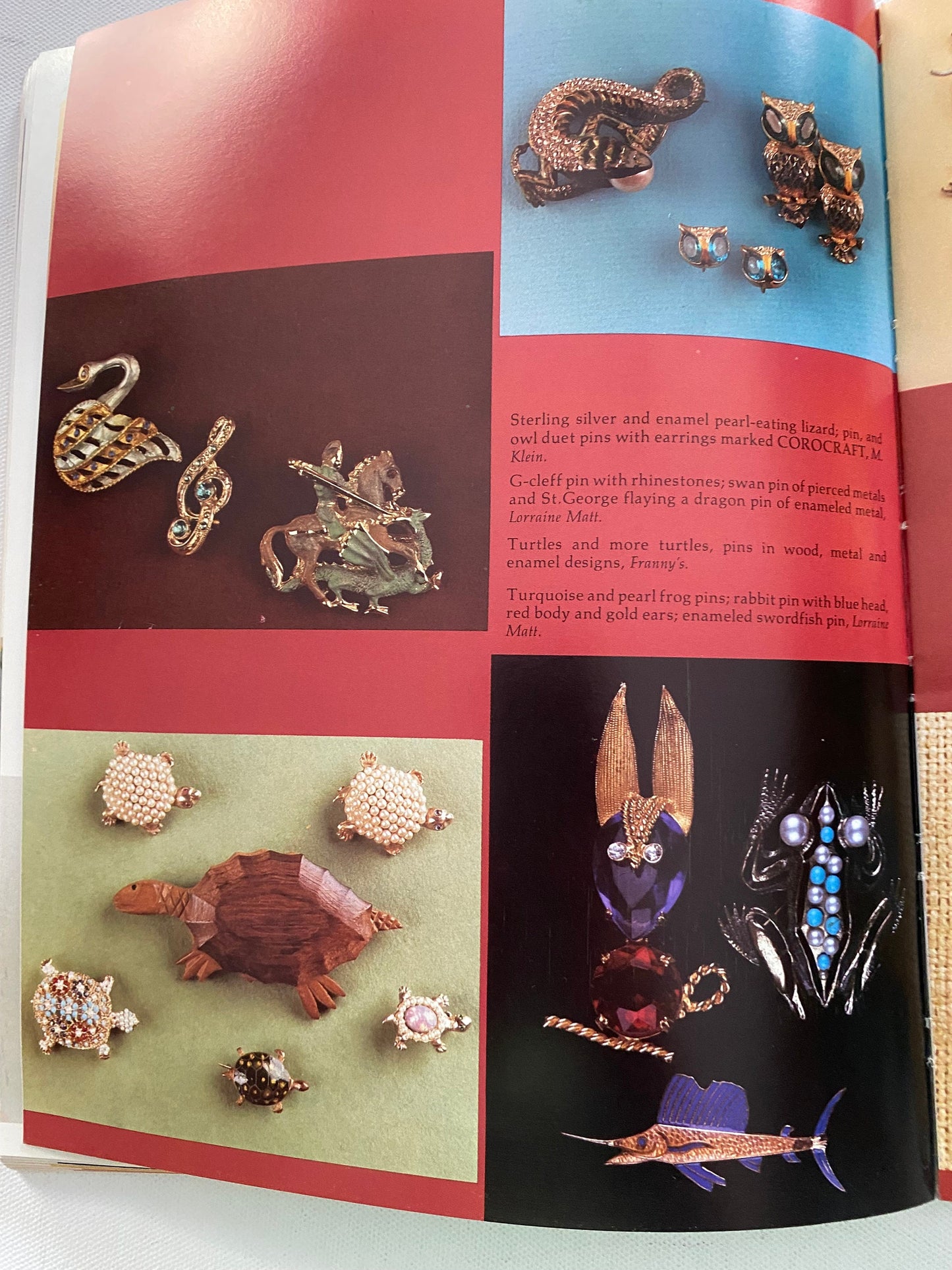 Costume Jewelry The Fun of Collecting Book, by Nancy N. Schiffer, Costume Jewelry Guide Book, Lover Antiques and Vintage