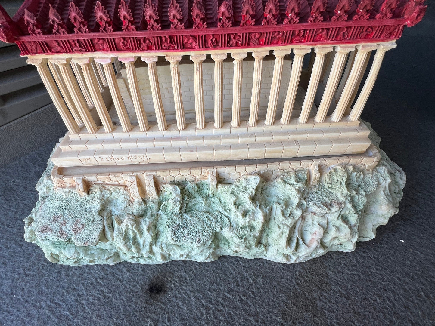 Vintage Parthenon Greek Building Sculpture, Greece Parthenon Statue, Lover Antiques and Vintage