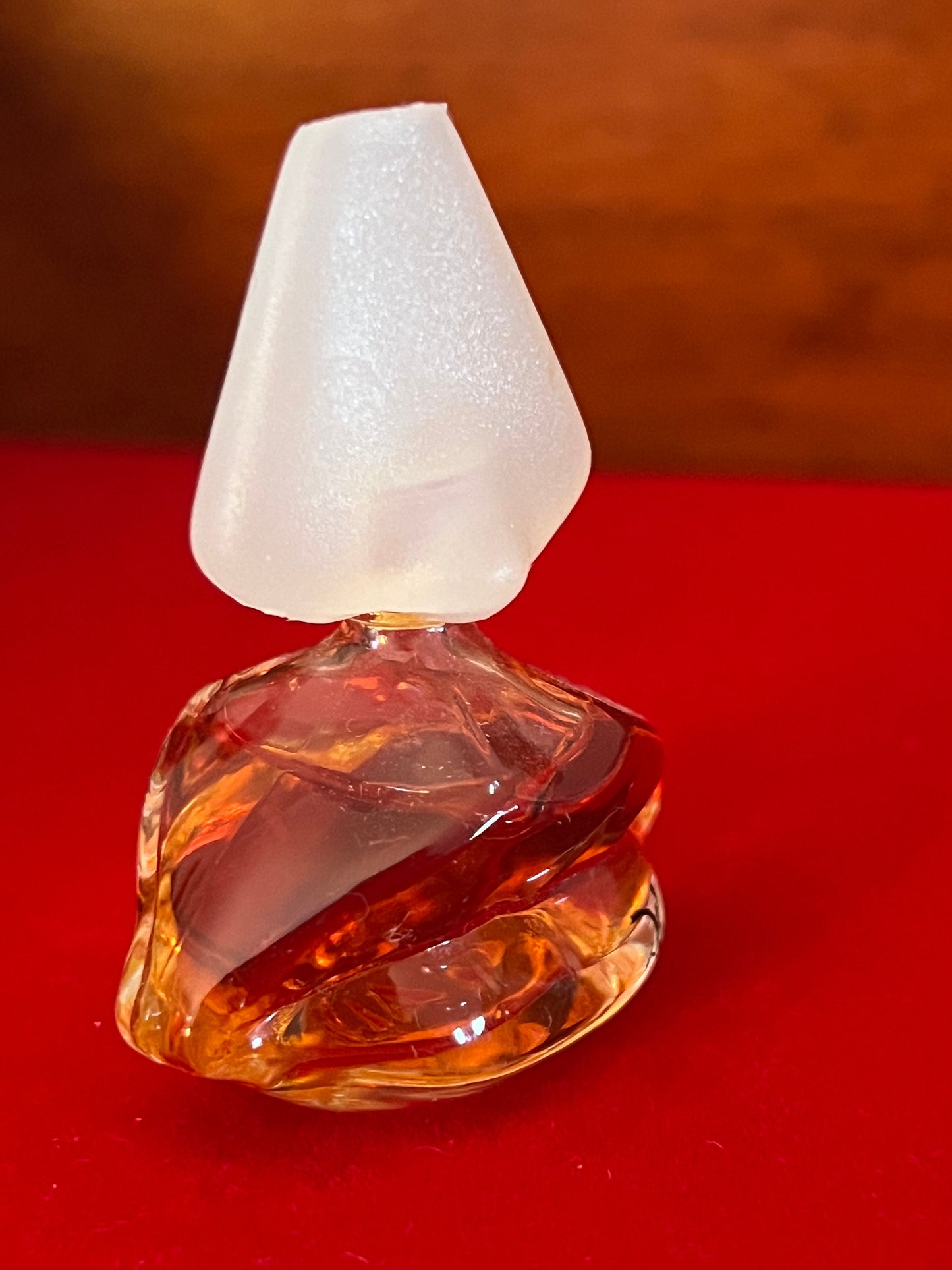 Vintage Salvador Dali Lips and Nose Women’s Perfume Pure Parfume Miniature Splash Bottle, 0.7 Fluid Ounces of Mini Perfume, Lover Antiques