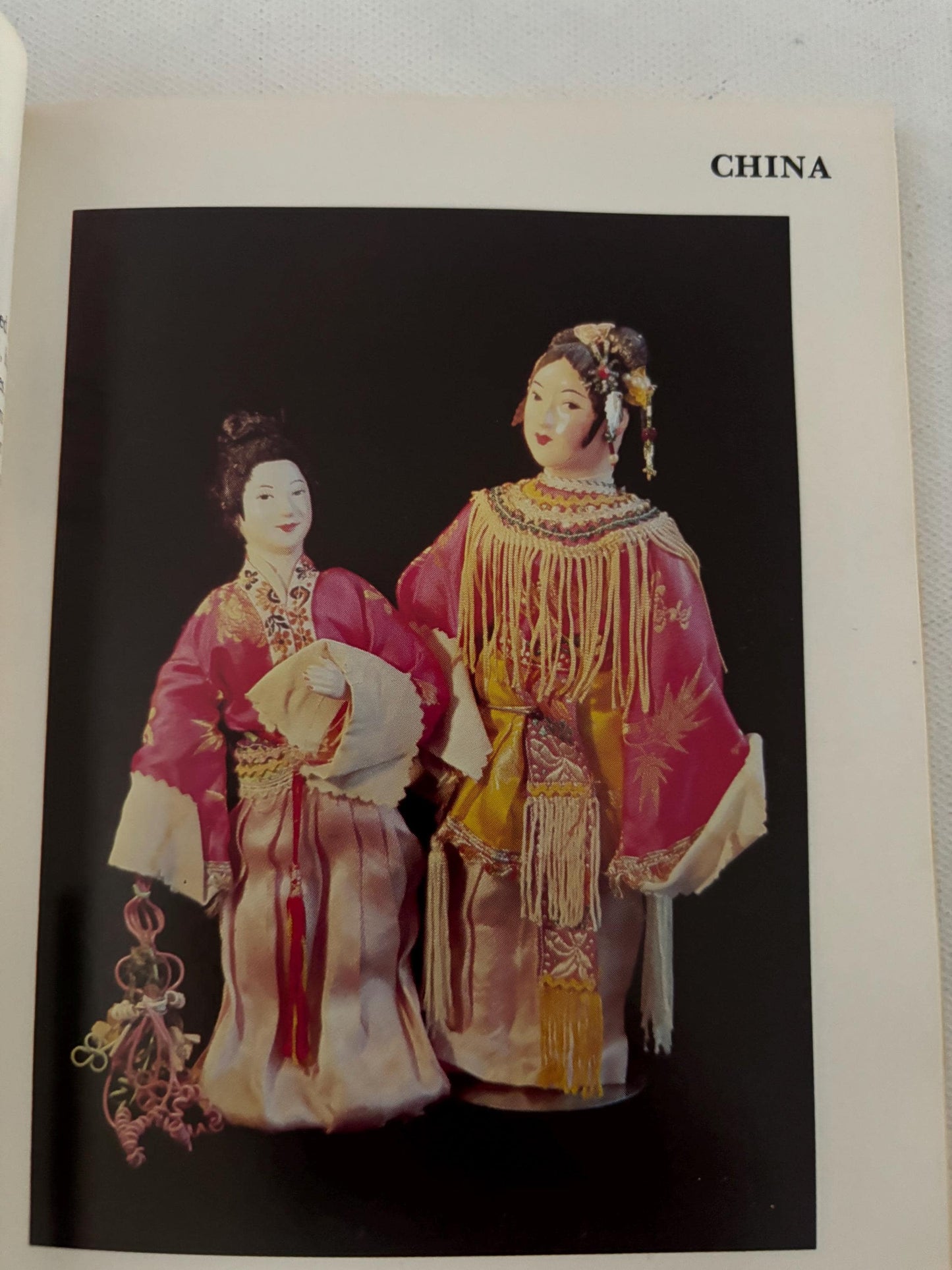 Vintage Oriental Dolls Identification & Values by Patricia R. Smith 1979 Lover Antiques and Vintage