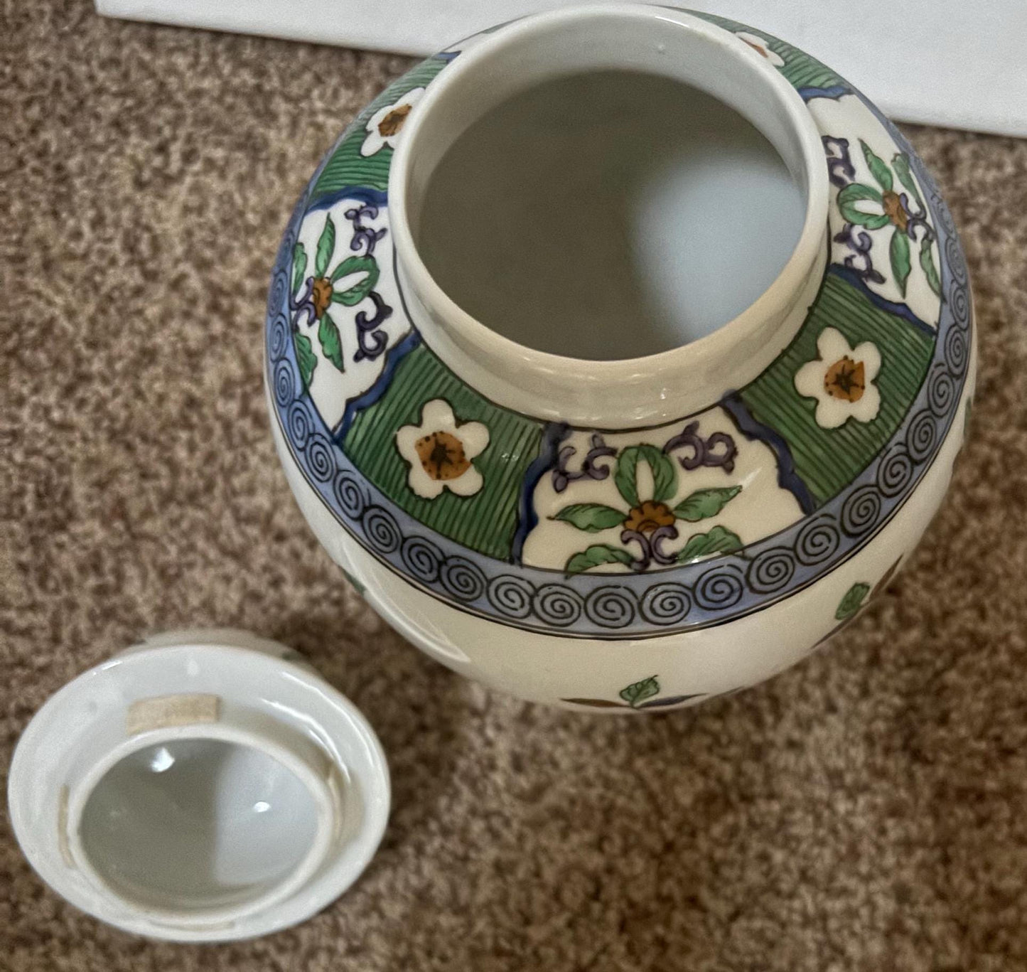 Vintage Porcelain Japanese Jar with Lid Biscuit Jar Made in Japan Flowers Design Lover Antiques and Vintage