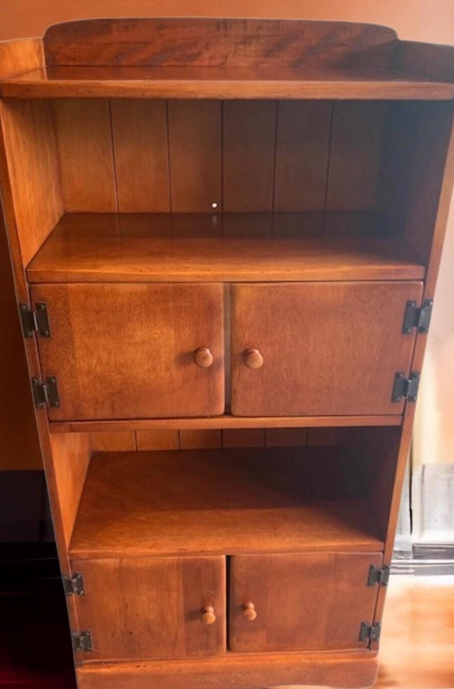 Cushman Colonial Creations Bookcase Bookshelf Vintage Rustic Furniture Lover Antiques and Vintage