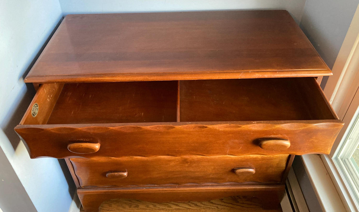 Cushman Colonial Creations Pennsylvania Piecrust Dresser No. 1043 Lover Antiques Vintage