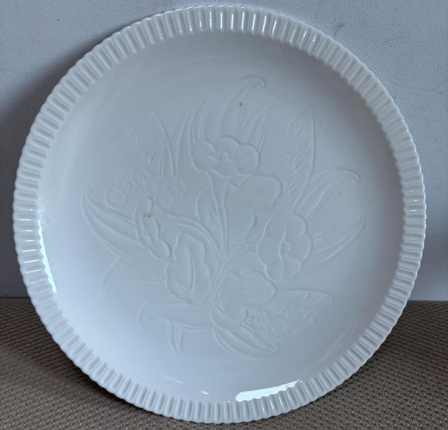Vintage Shelledge White Large Dinner Plate with Narrow Flutes Edging Syracuse China Lover Antiques and Vintage