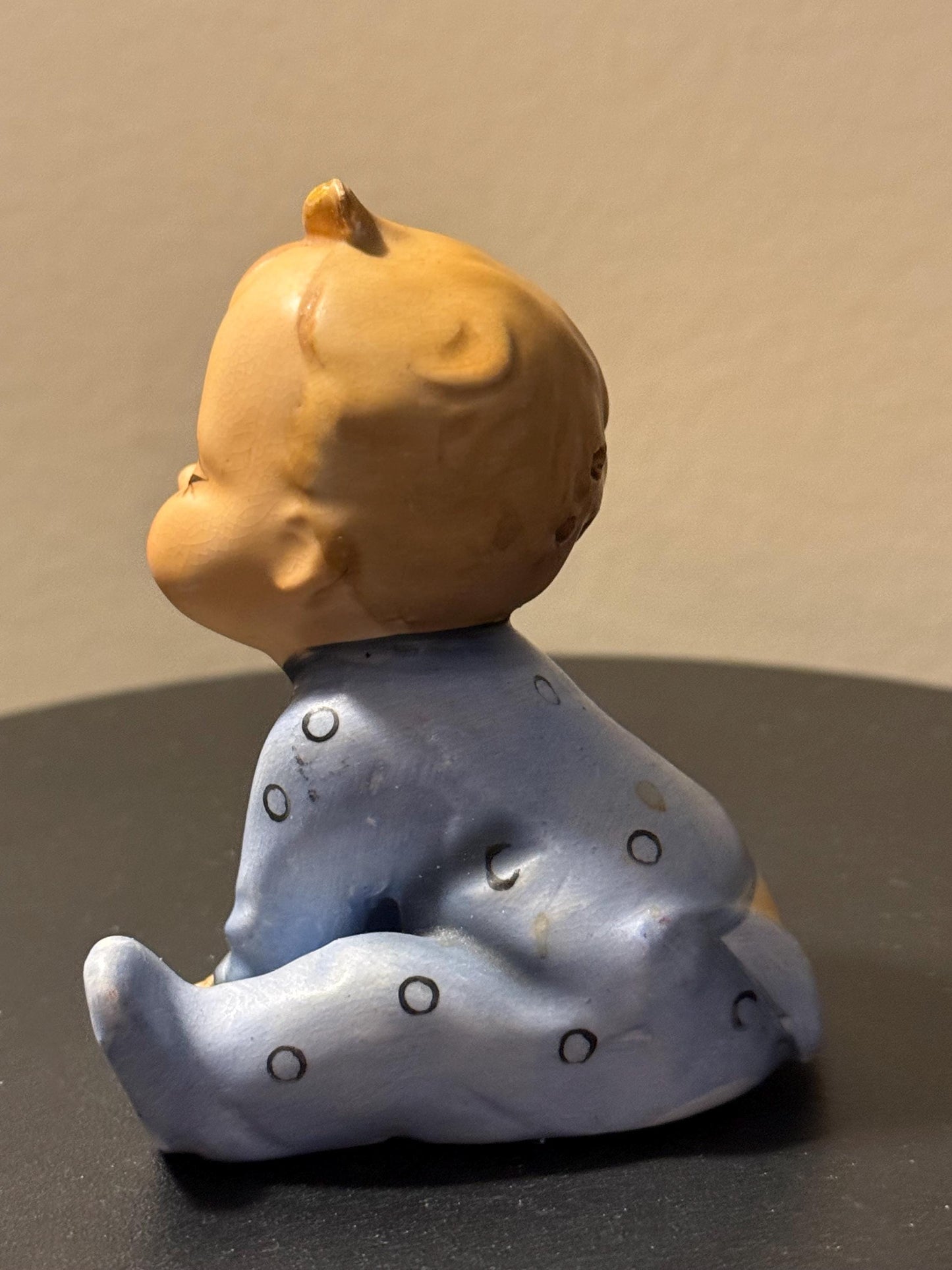 Vintage Holt Howard Salt or Pepper Shaker 1959 Ceramic Baby Kisses Figurine Lover Antiques and Vintage