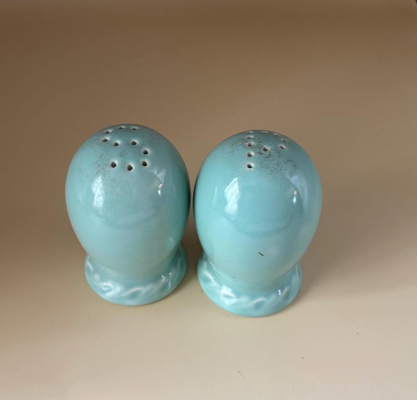 Vintage Hager Green Salt & Pepper Shakers Lover Antiques and Vintage