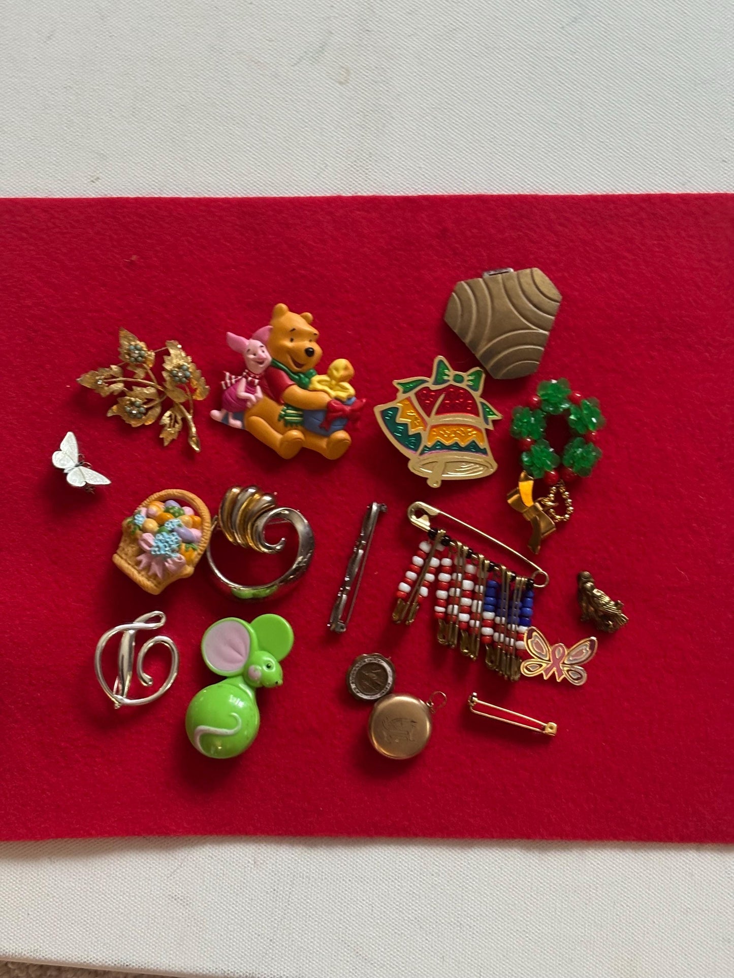 Vintage Pin Collection Variety Jewelry Lot Lover Antiques and Vintage