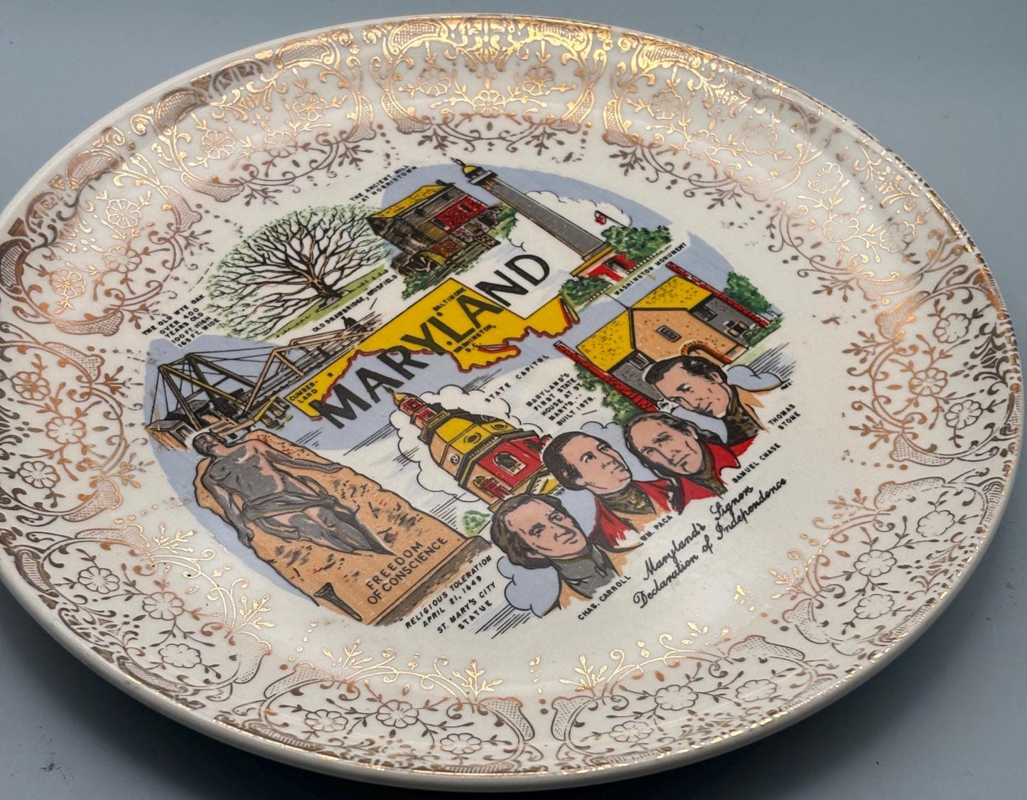 Mid Century Maryland Souvenir Collector Plate, Landmarks Figures, Lover Antiques and Vintage