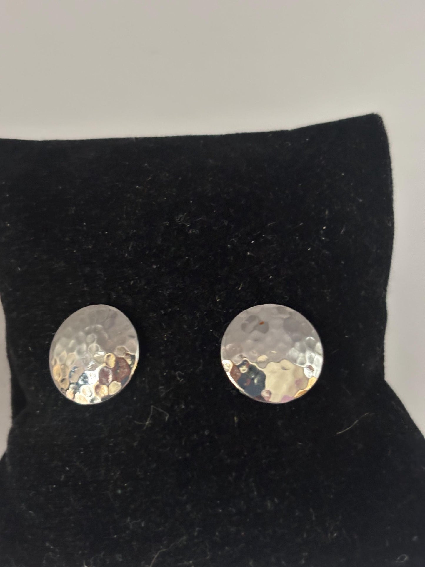 Vintage Sterling Silver Round Hammered Earrings Lover Antiques and Vintage
