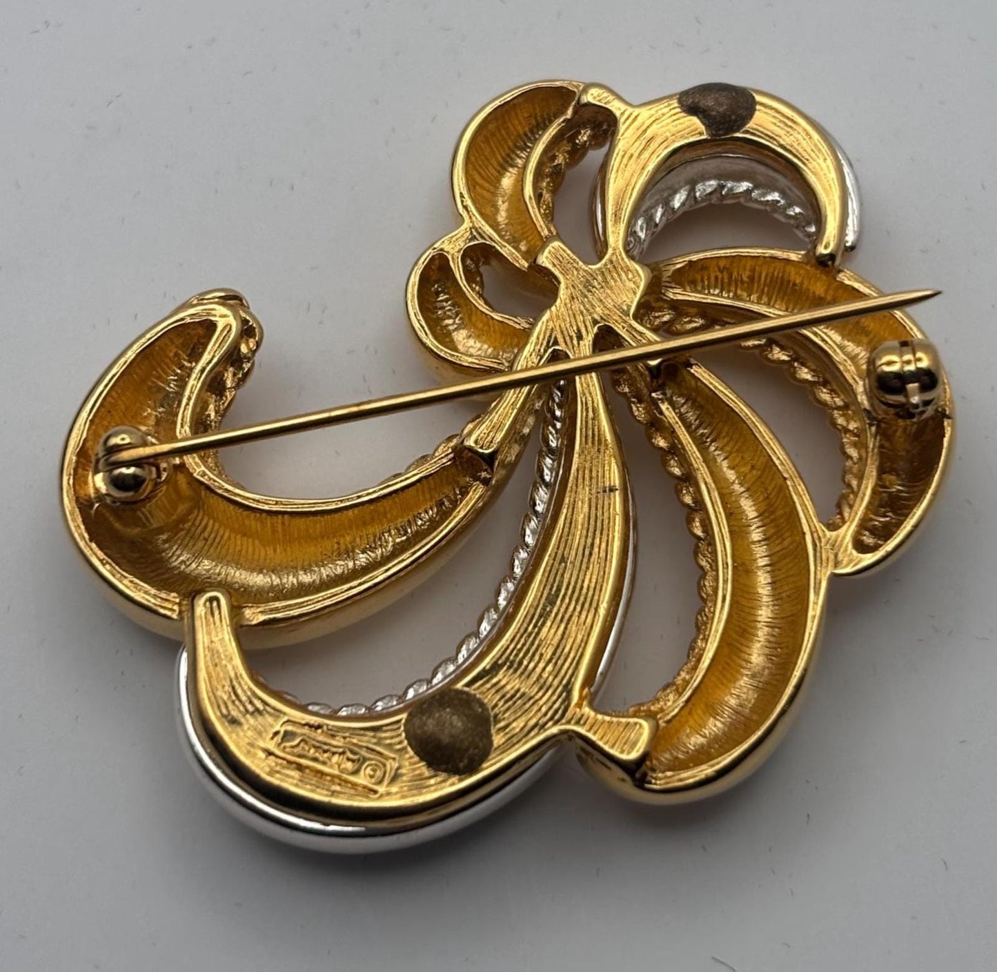 Monet Silver & Gold Ribbon Brooch Pin, Jewelry Gifts, Lover Antiques and Vintage