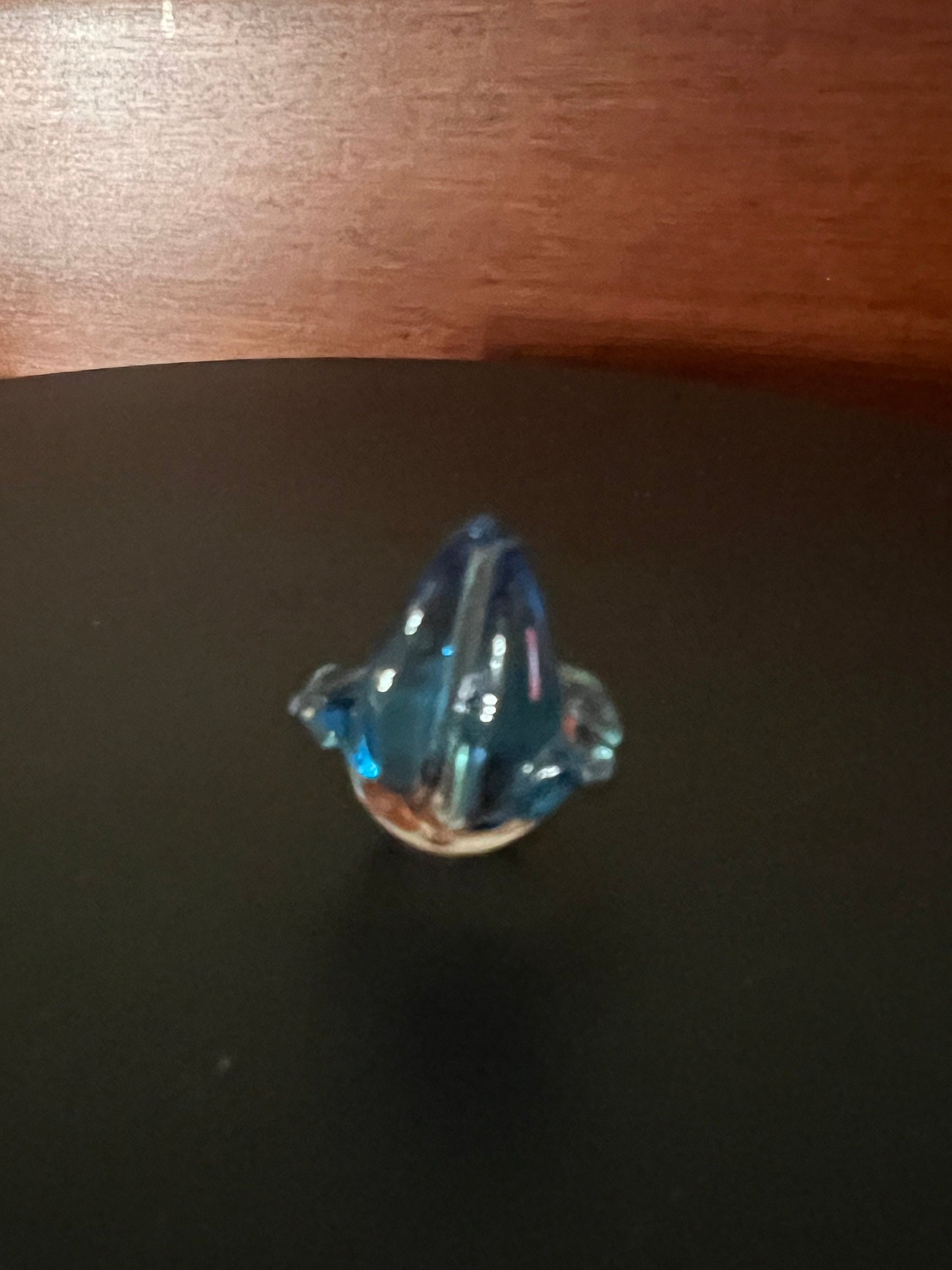 Vintage Crystal Fish Figurine: Mini Under the Sea Glass Art