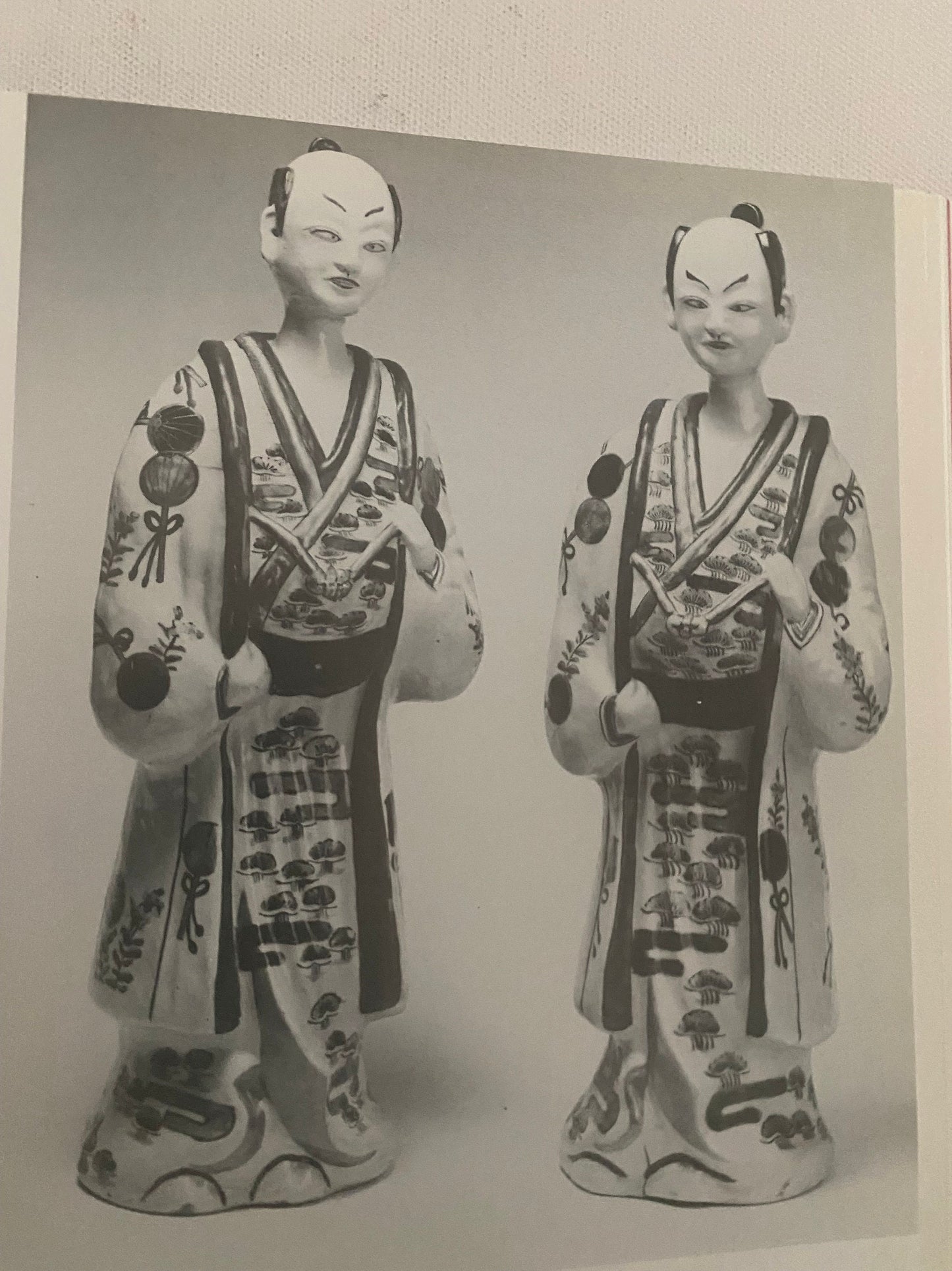 Japanese Porcelain Book Guide, by Nancy N. Schiffer, Lover Antiques and Vintage