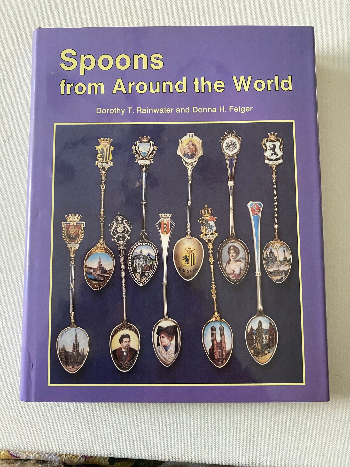 Vintage Spoons From Around the World Book: Collector's Guide
