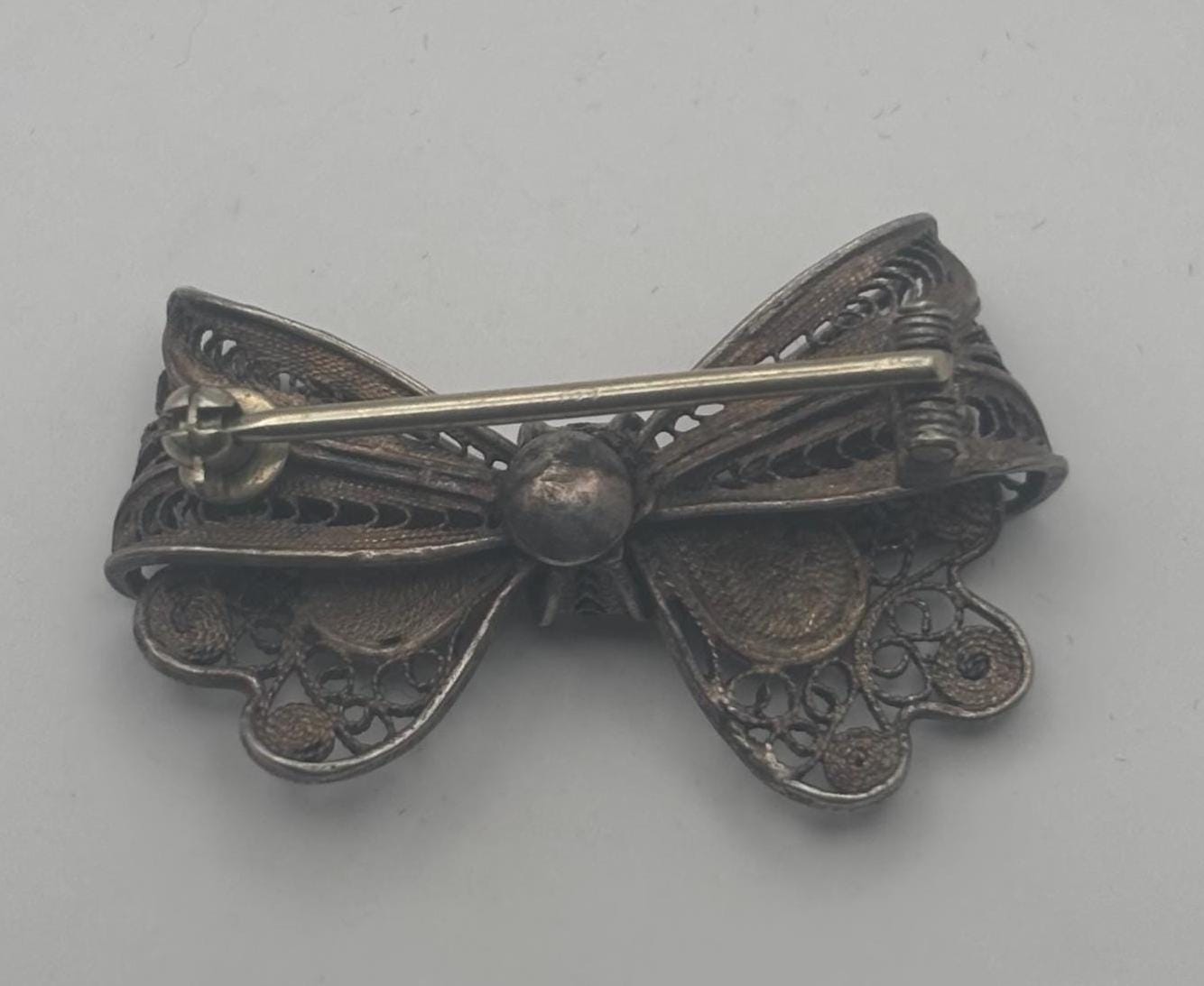 Sterling Silver Filigree Bow Brooch, Tied Ribbow Bow Pin, Lover Antiques and Vintage