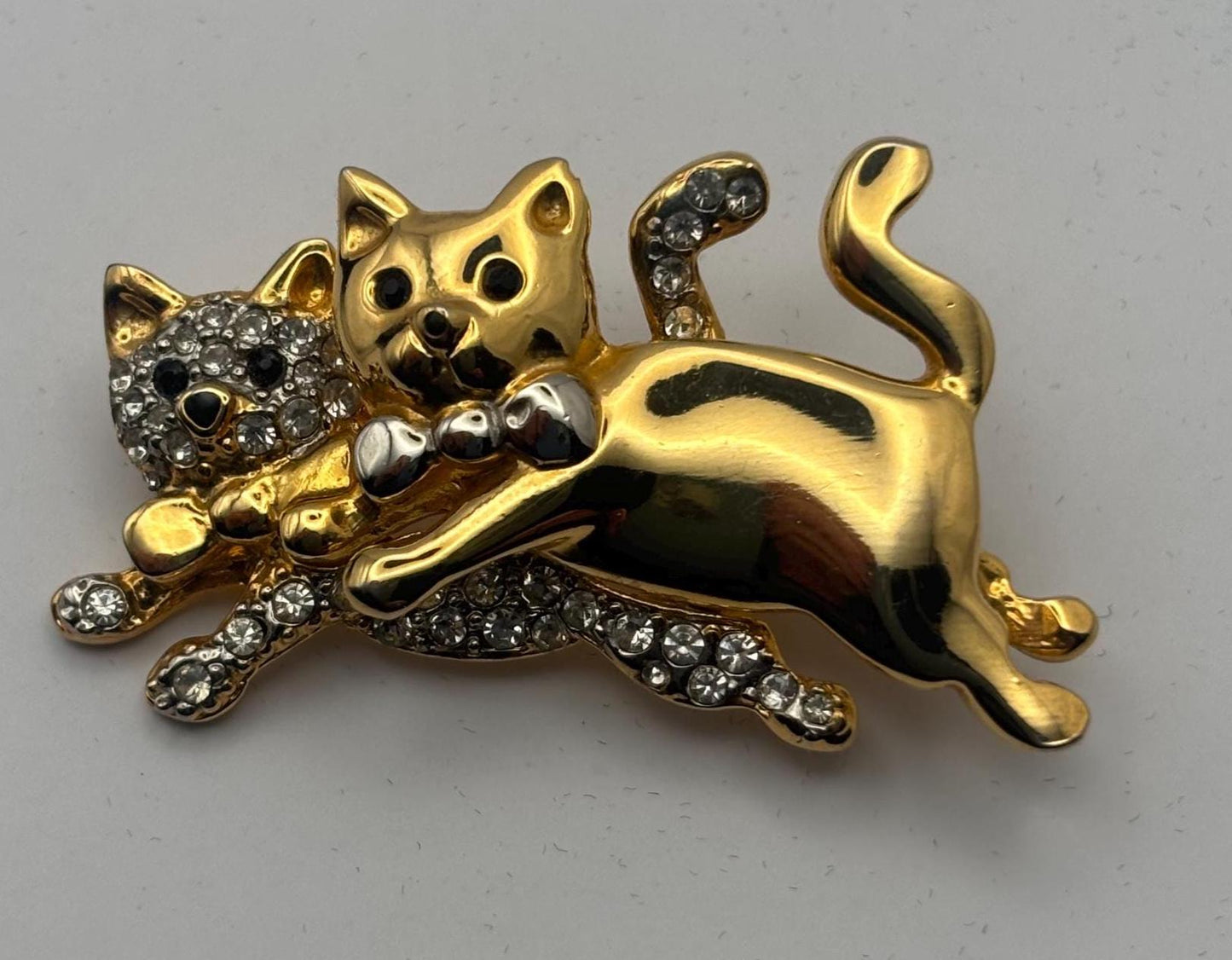 Vintage Cats with Bows Brooch, Gold & Silver Kittens Pin, Lover Antiques and Vintage