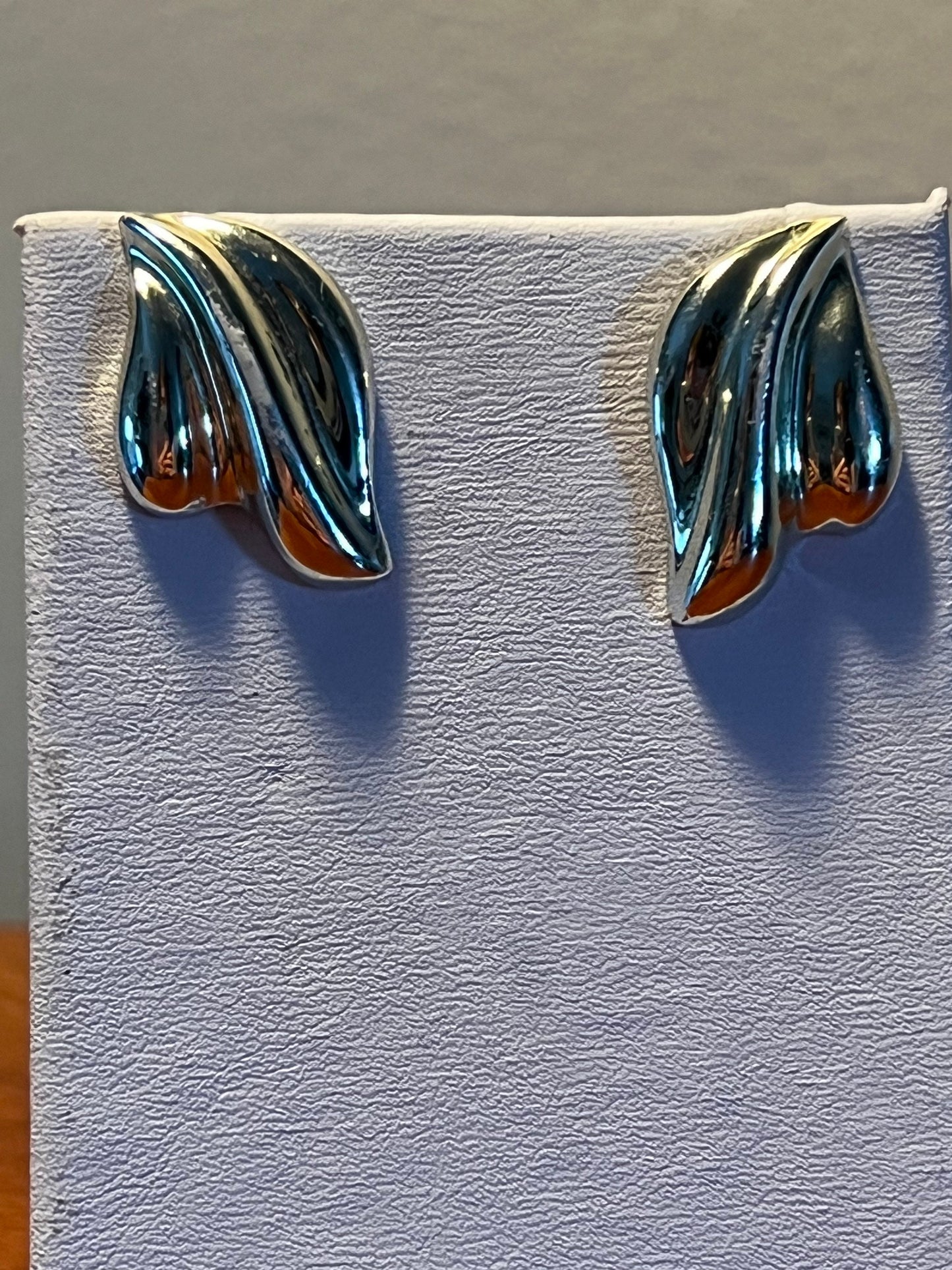 Vintage Sterling Silver Swirl Stud Earrings
