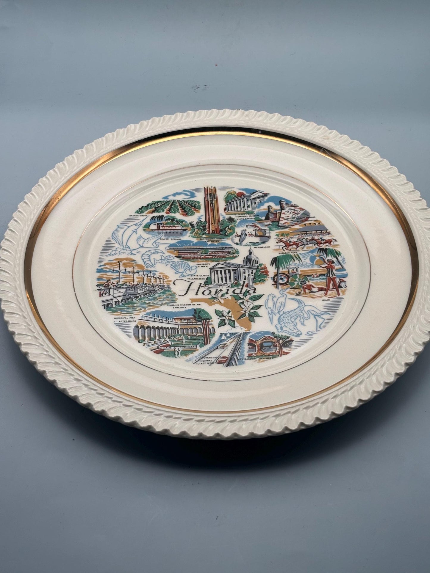 Florida Souvenir 10" Large Plate, Mid Century Florida Landmarks, Ruffled Gold Edge, Lover Antiques and Vintage