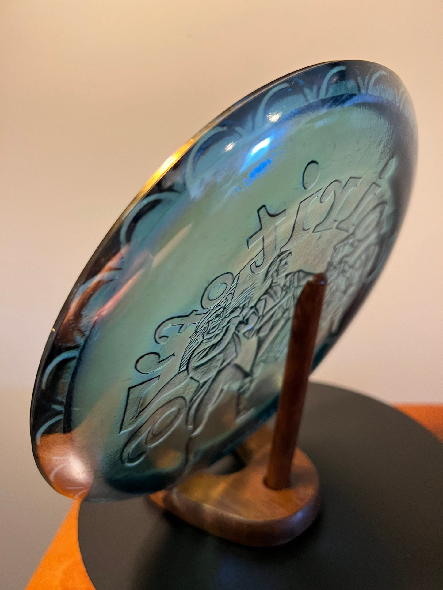 Vintage Fenton Carnival Glass Plate: Spirit of '76 Bicentennial, Iridescent Blue Purple