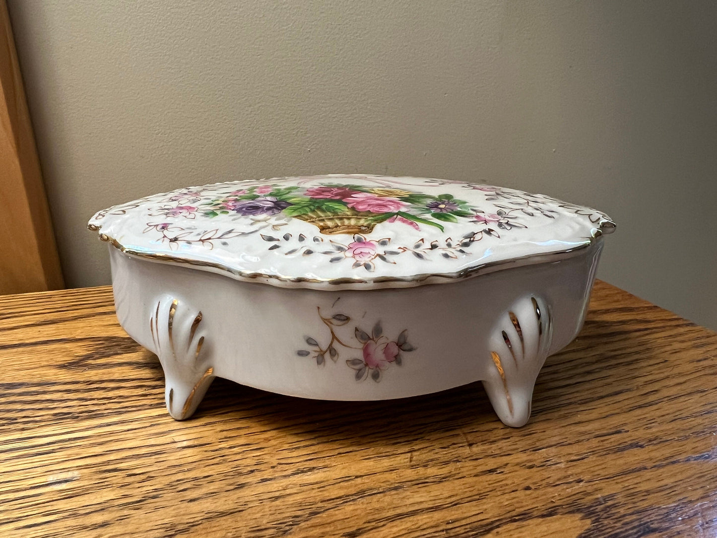 Vintage Bristol Gardens Roses Trinket Box: Hand-Painted Porcelain with 24k Gold