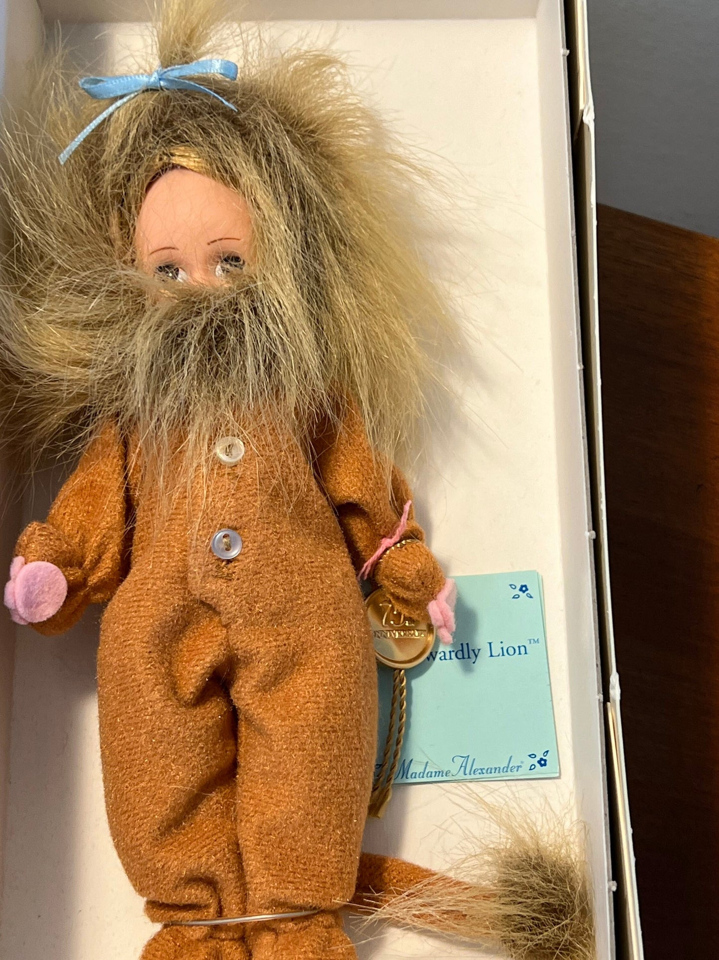 Vintage Madame Alexander Cowardly Lion No. 13220 8” doll from The Wizard of Oz Coward Lions Dolls