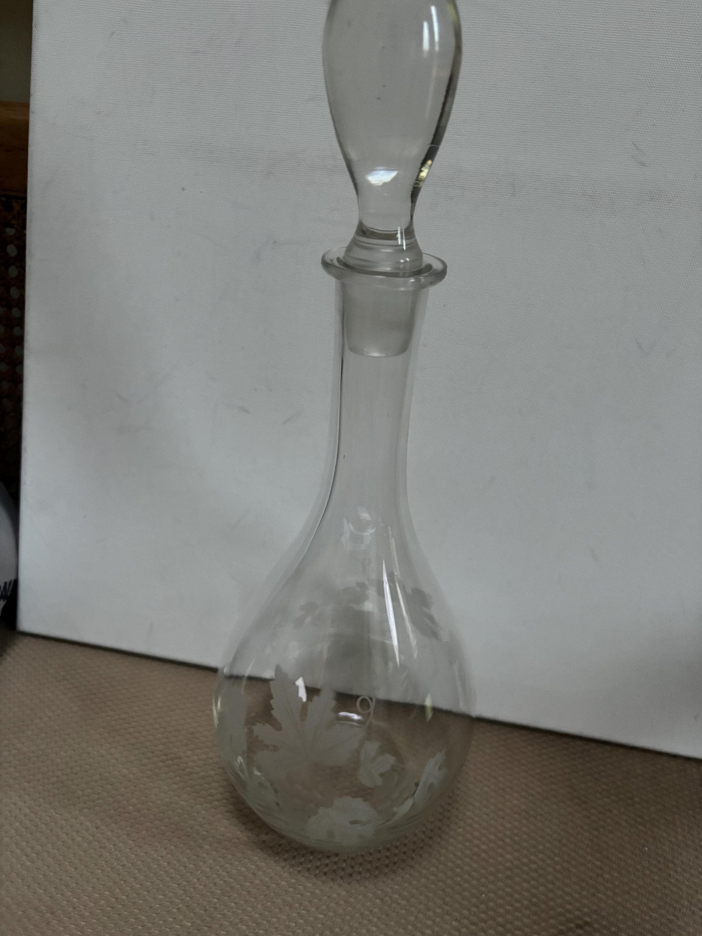 Vintage Etched Glass Decanter Wine Bottle Decanter & Stopper Tall Crystal Glass Lover Antiques and Vintage
