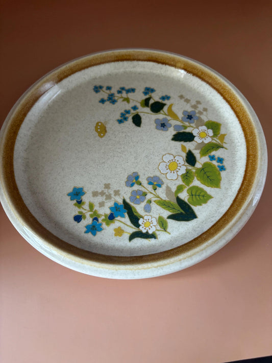 Vintage Mikasa Salad Plate Stone Manor Stoneware F5827 Sweet Briar Blue & White Flowers Lover Antiques and Vintage
