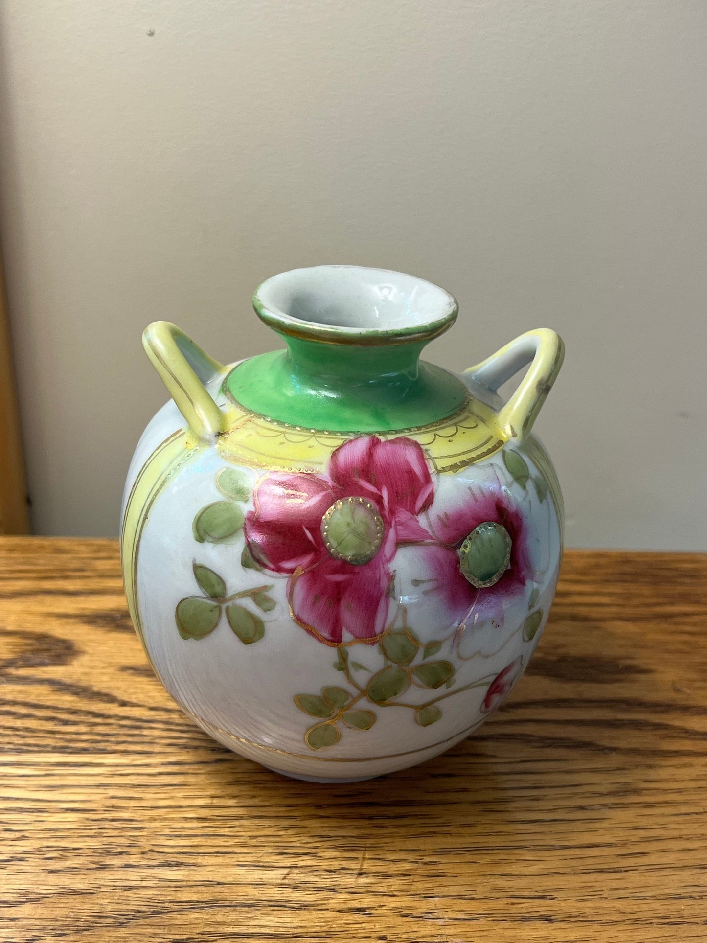 Vintage Nippon Hand Painted Japanese Porcelain Vase Lover Antiques and Vintage