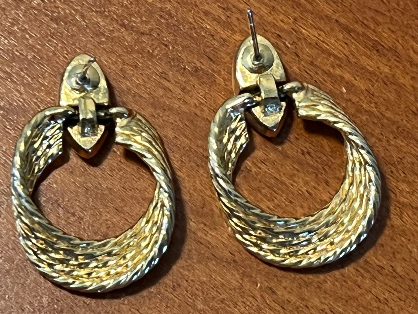 Vintage Classy Twisted Goldtone Roped Loops PIERCED Earrings jewelry