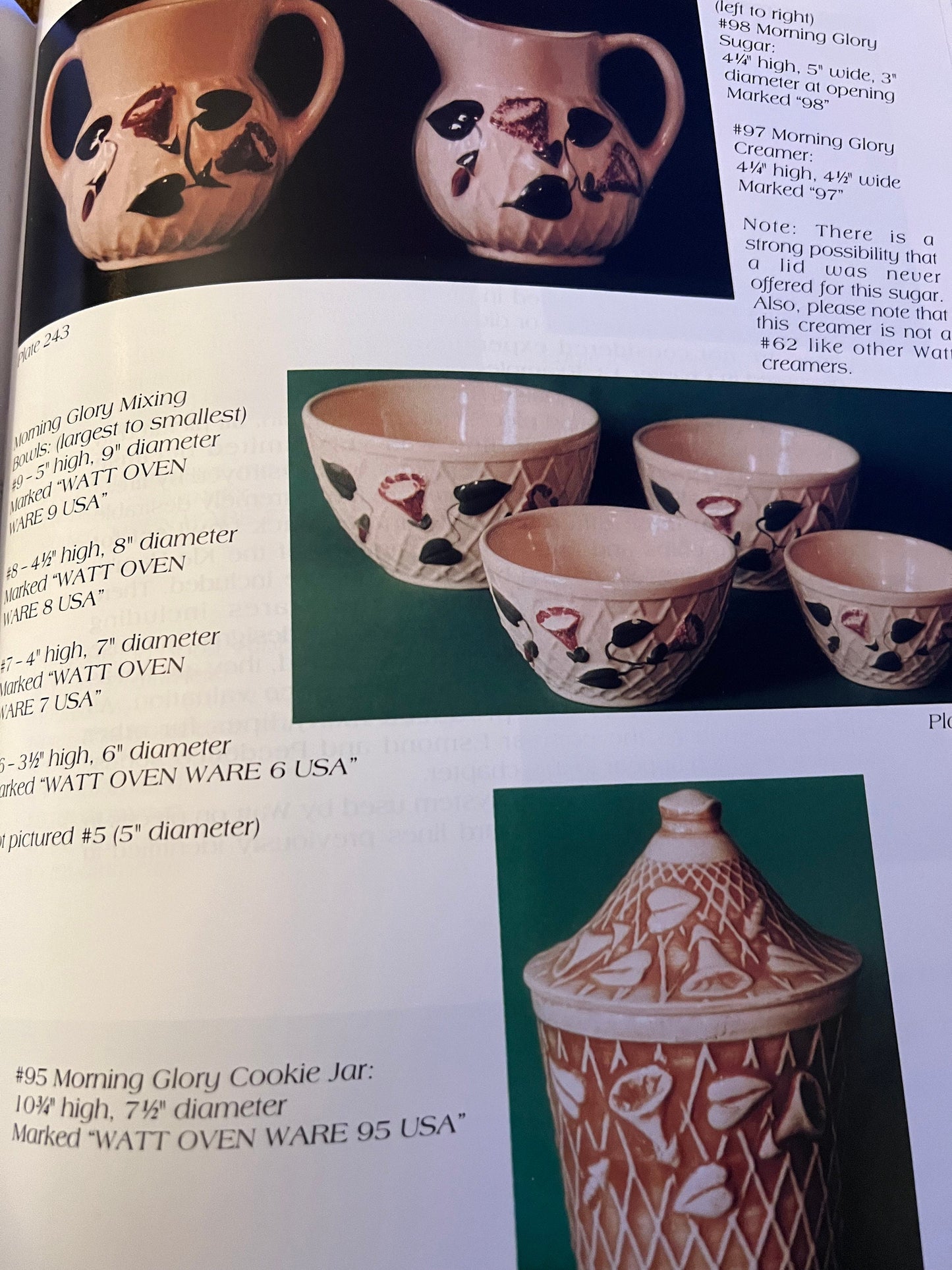 Watt Pottery Book: Identification and Value Guide, Sue and Dave Morris