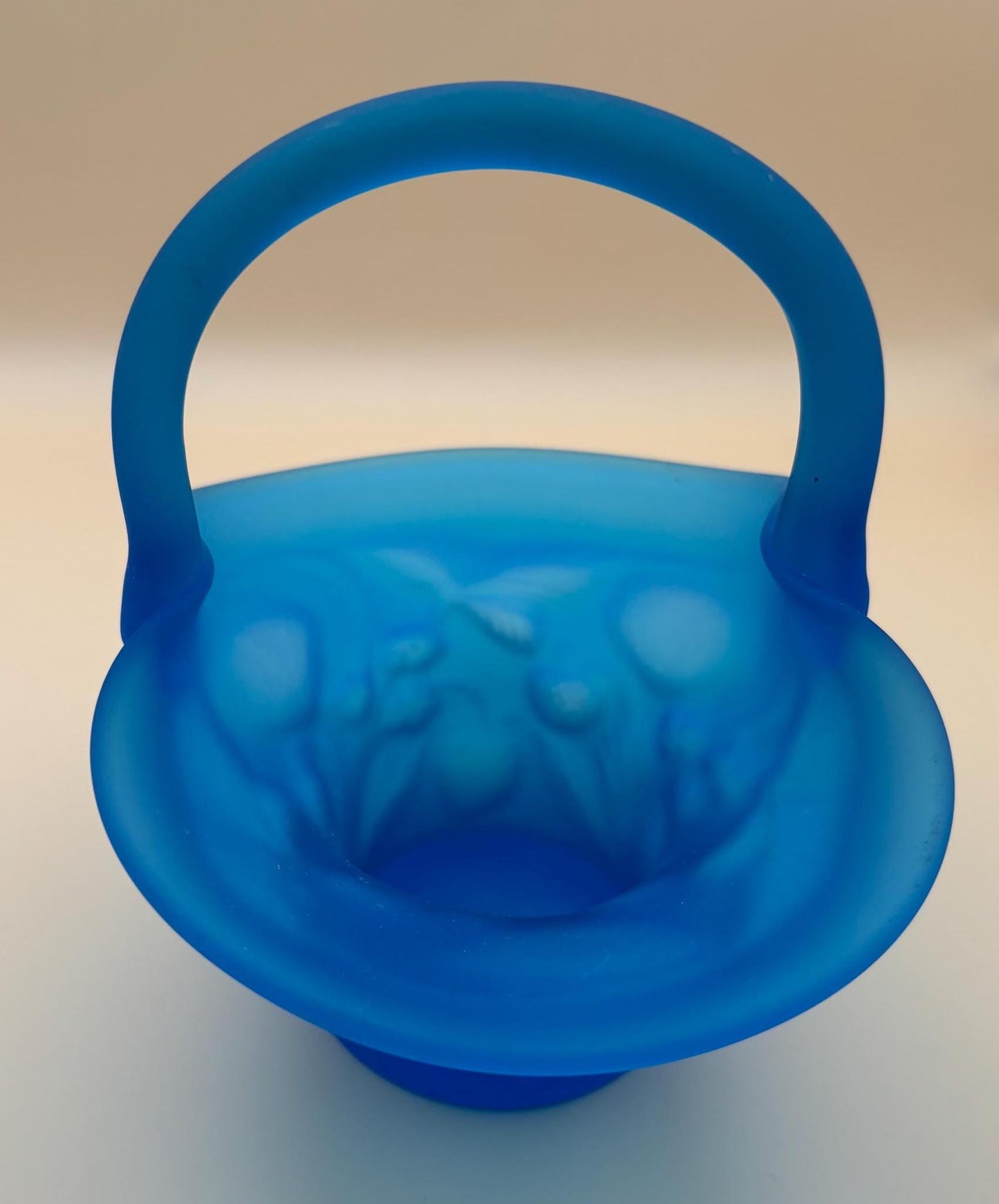 Vintage Westmoreland Blue Basket with Handle Lover Antiques and Vintage