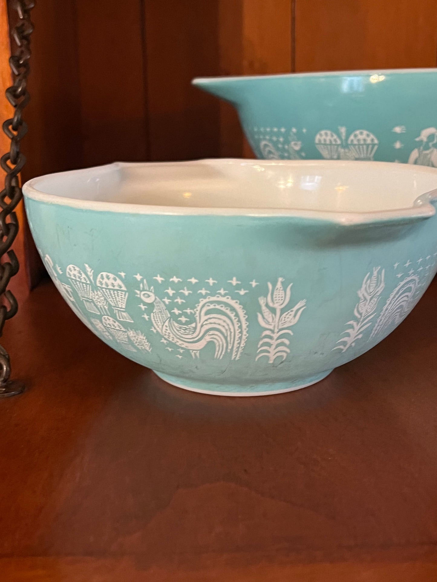 Vintage Pyrex Amish Butterprint Cinderella Bowls: Turquoise & White, Set of 3