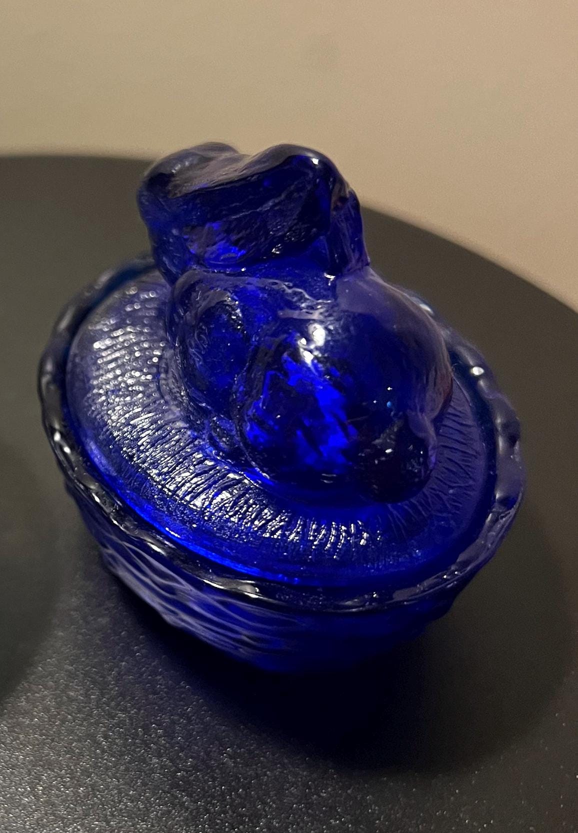 Vintage Cobalt Blue Rabbit on Nest Summit Art Russ Vogelsong Bunny with Lid Art Glass Rabbits Bunnies Lover Antiques and Vintage