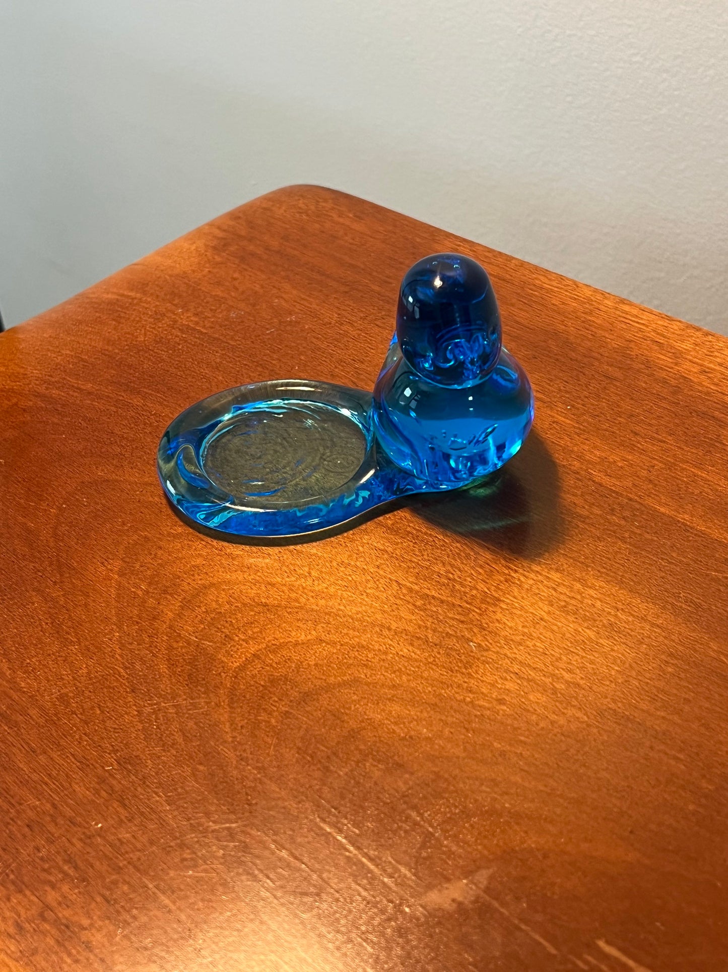 Vintage Blue Art Glass Bluebird of Happiness with Bird Bath, Signed Ron Ray 1995