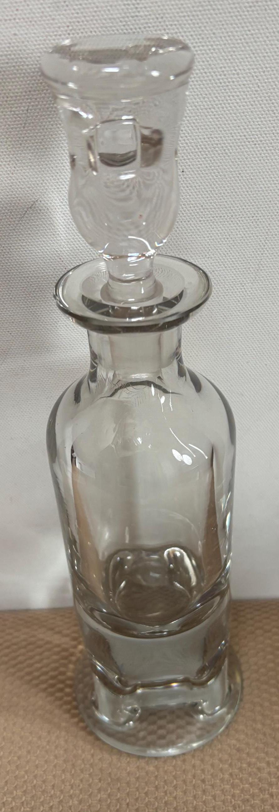 Vintage Crystal Glass Decanter with Stopper: Tall Wine Bottle