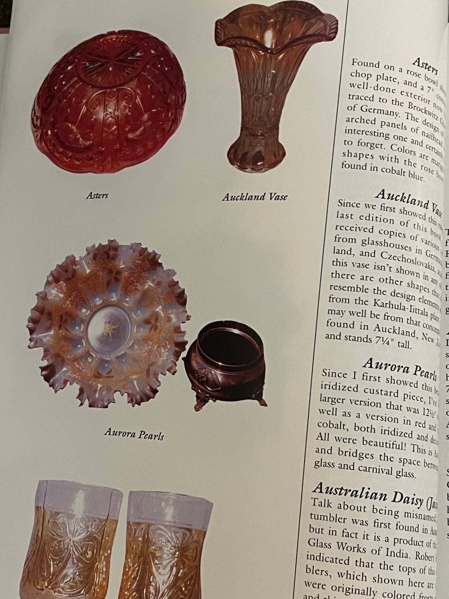 Standard Encyclopedia of Carnival Glass, 7th Edition: Vintage Glass Art Guide