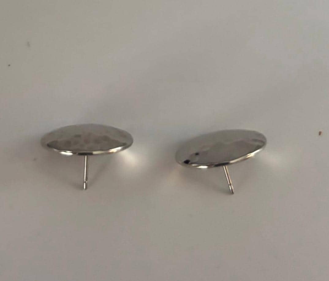 Vintage Sterling Silver Round Hammered Earrings Lover Antiques and Vintage